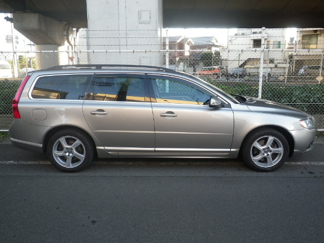 ボルボ　XC70 