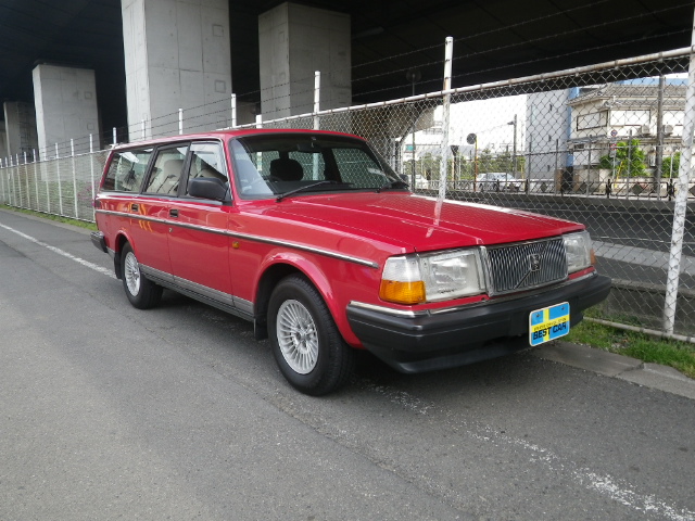 ボルボ　240GL の画像01