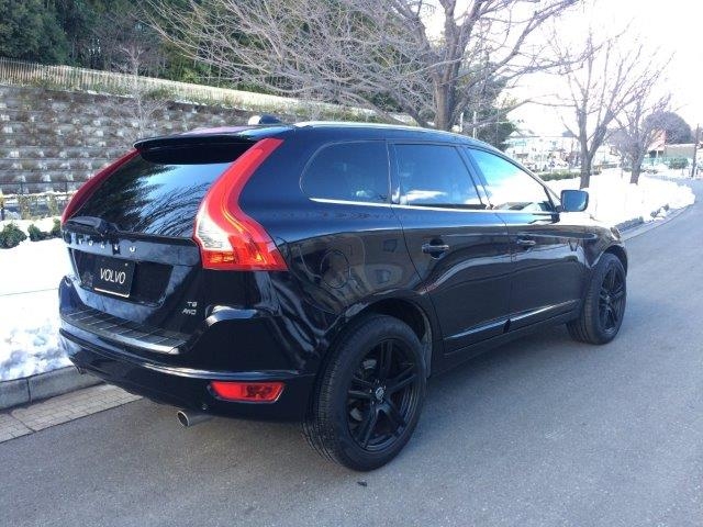 ボルボ  XC60  T6 AWD ブラックサファイアM 画像09