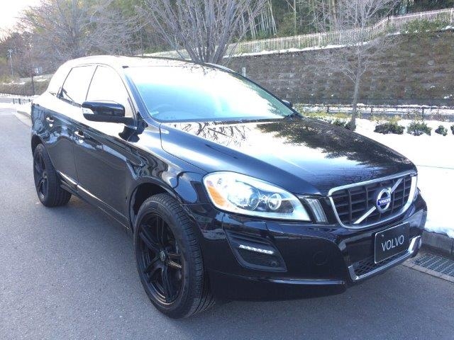 ボルボ  XC60  T6 AWD ブラックサファイアM 画像08