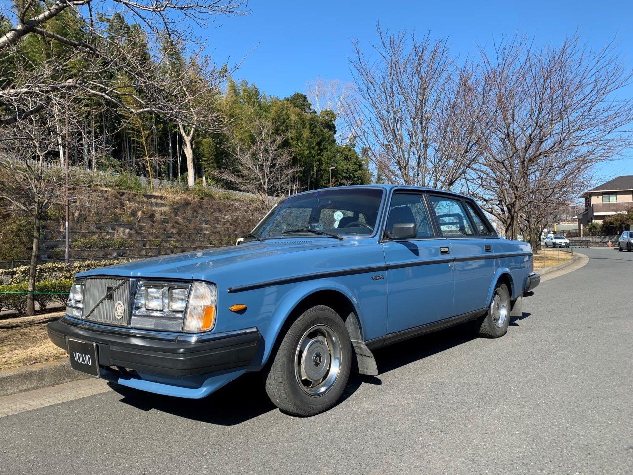 ボルボ 240GL セダン モナコ