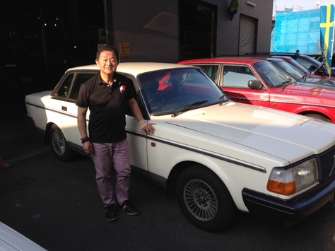 ボルボ　240GL　リミテッド　セダン　90年の画像