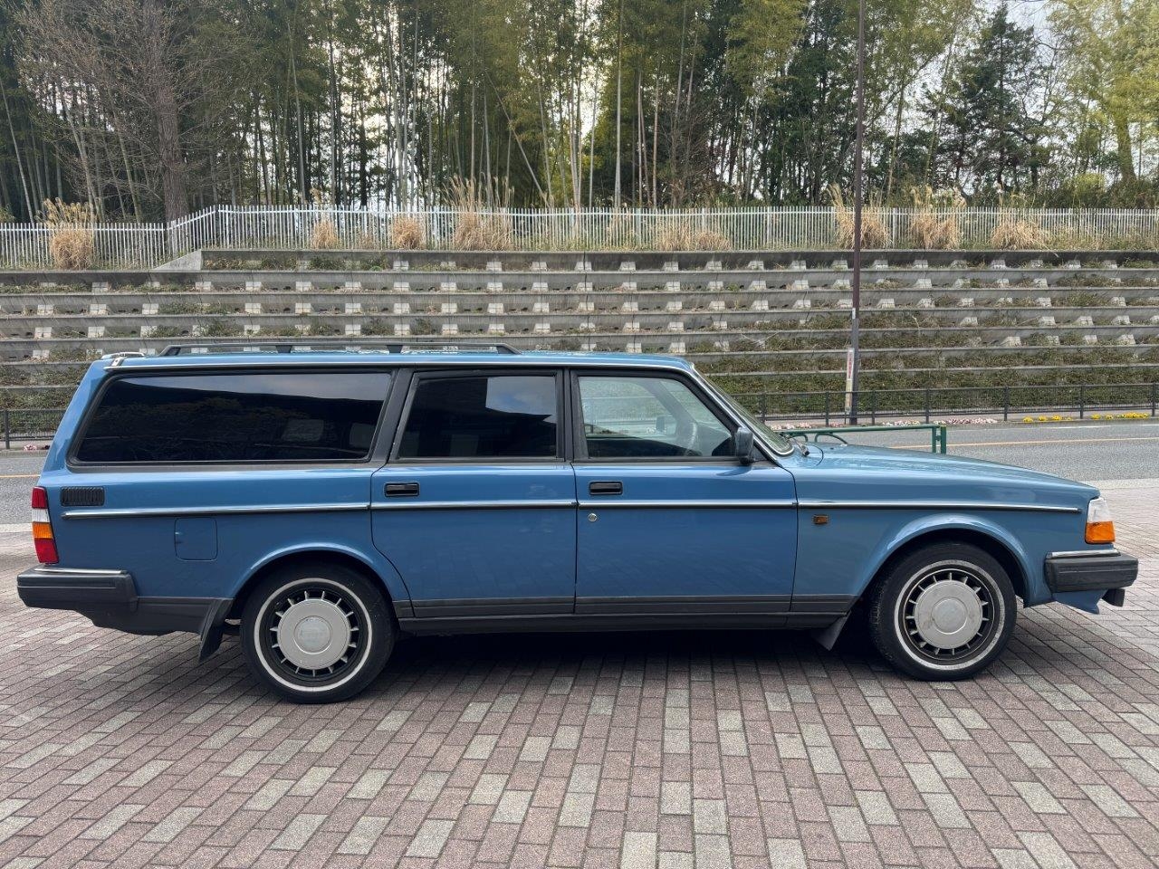 ボルボ 240GL | 中古車情報 | ボルボ（volvo）専門店の2nd Motors